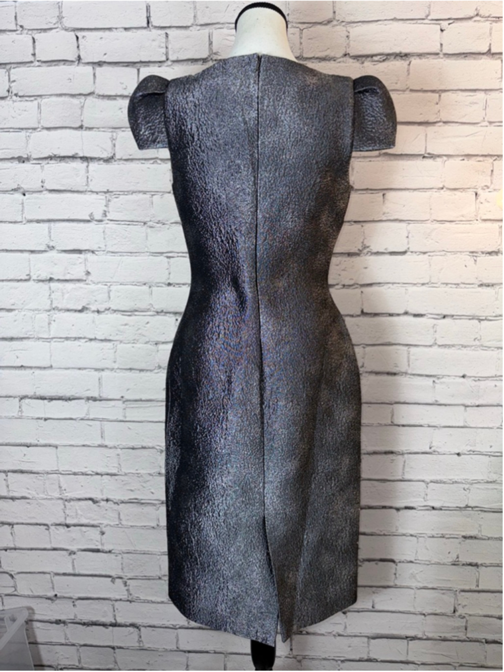Women's Antonio Berardi Dress Silver Metallic Sheath Modern Size 6 (EU 42) NWT - Picture 12 of 16